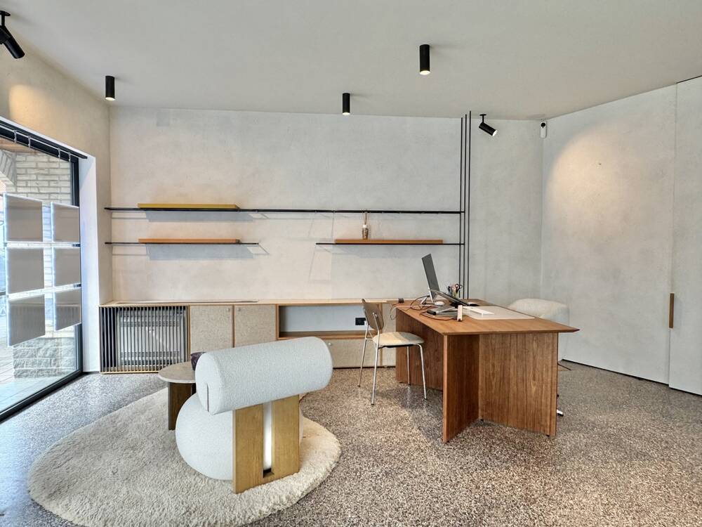 Handelszaak te huur in Knokke-Heist 8300 925.00€ slaapkamers 45.00m² - Zoekertje 453529