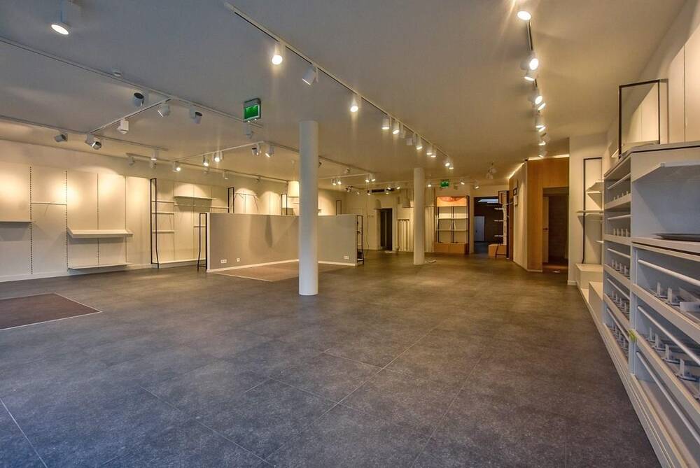 Handelszaak te huur in Diksmuide 8600 1450.00€ slaapkamers m² - Zoekertje 453514