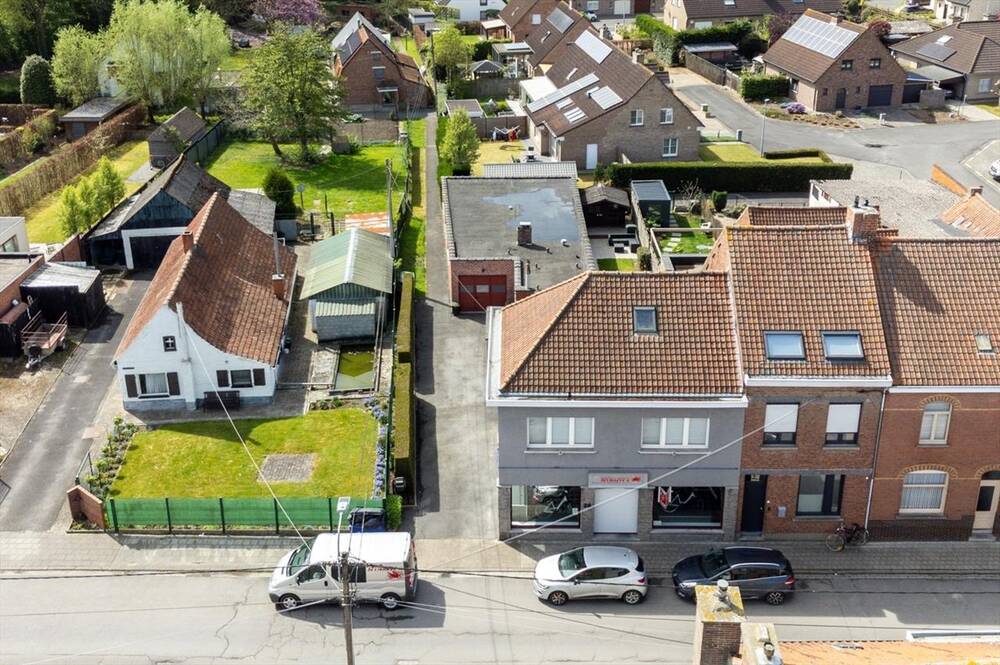 Handelszaak te koop in Harelbeke 8530 350000.00€ 3 slaapkamers 363.00m² - Zoekertje 453648