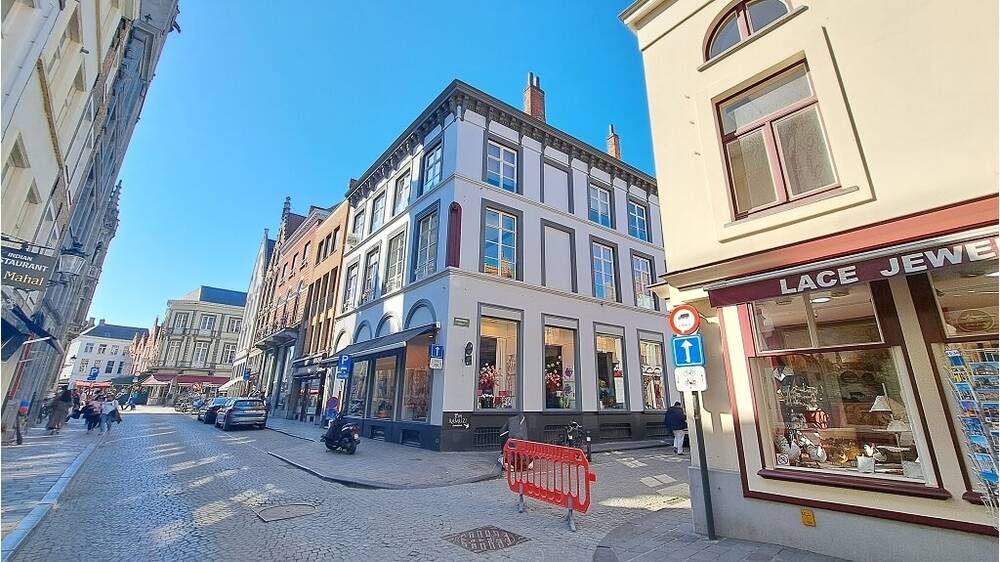 Appartement te huur in Brugge 8000 1150.00€ 1 slaapkamers 135.00m² - Zoekertje 453846