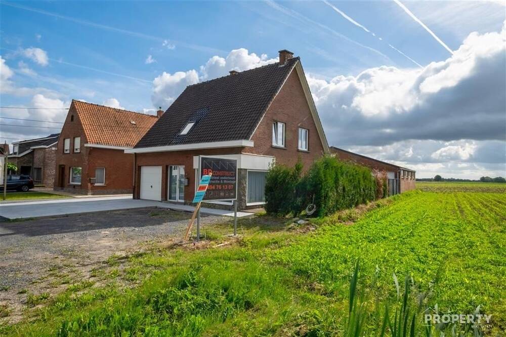 Mixgebouw te  koop in Ledegem 8880 600000.00€ 3 slaapkamers 200.00m² - Zoekertje 453885