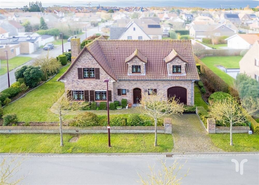Villa te in Vlissegem 8421 529000.00€ 4 slaapkamers 248.00m² - Zoekertje 455180