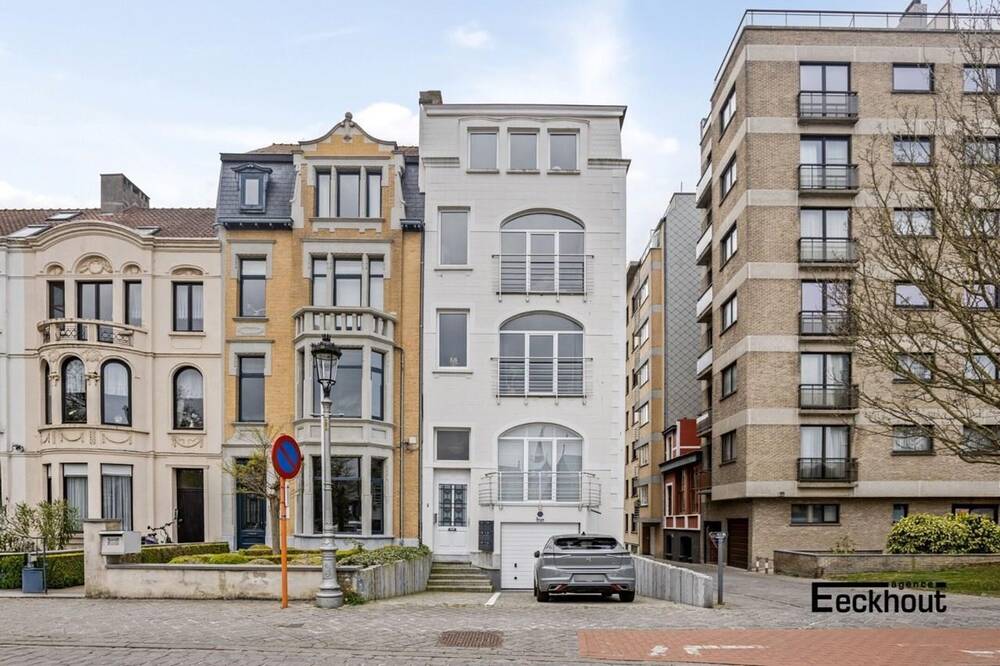 Appartement te in Oostende 8400 220000.00€ 1 slaapkamers 76.00m² - Zoekertje 455511