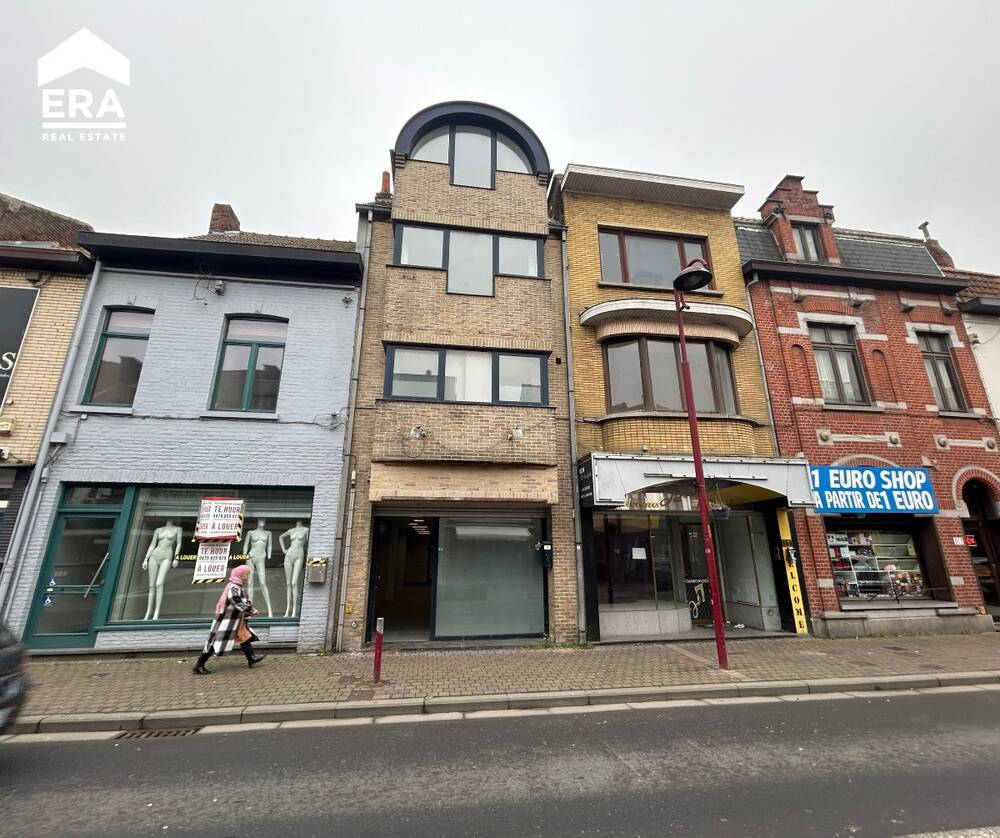 Handelszaak te koop in Menen 8930 245000.00€ 4 slaapkamers 274.00m² - Zoekertje 454495