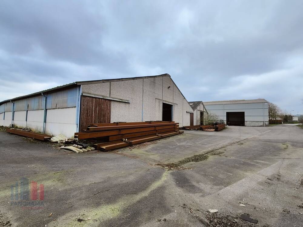 Handelszaak te huur in Zwevezele 8750 8753.00€ slaapkamers 4000.00m² - Zoekertje 455631