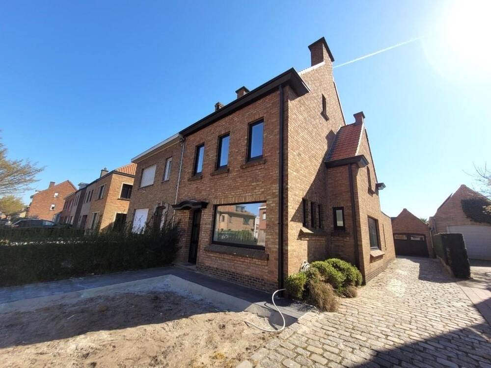 Huis te koop in Assebroek 8310 589000.00€ 3 slaapkamers 185.00m² - Zoekertje 455710