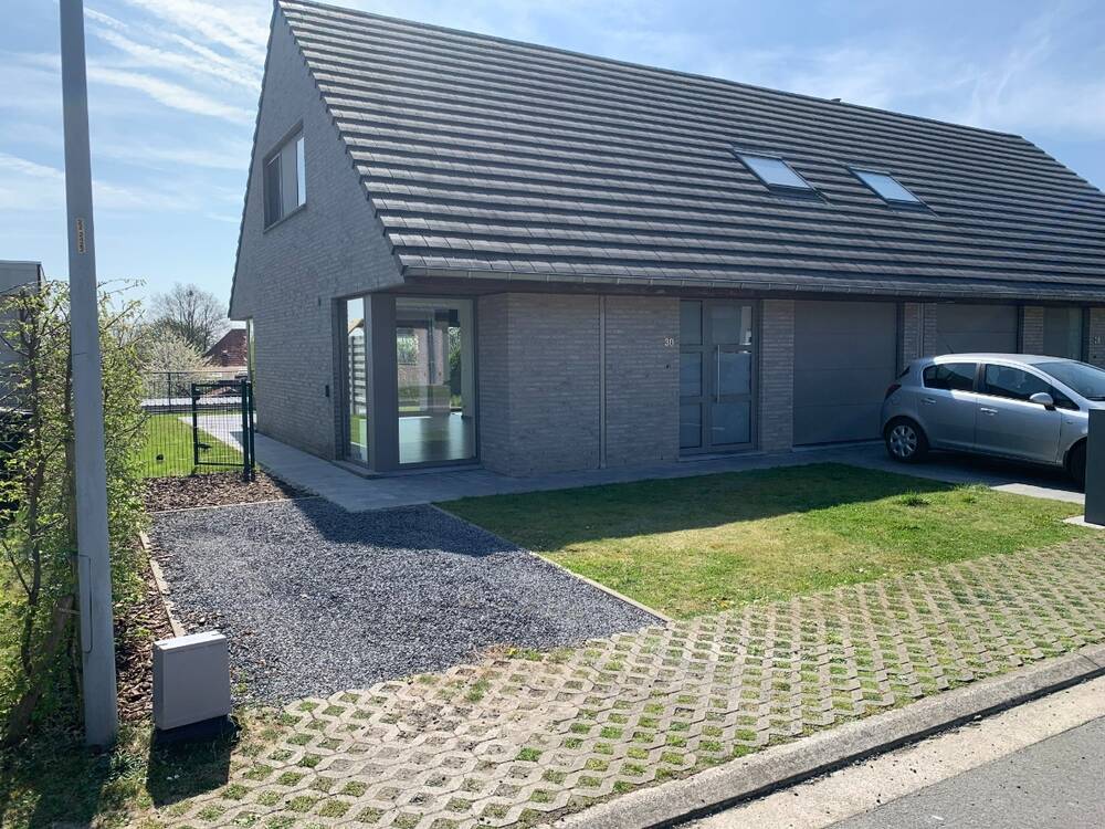 Huis te huur in Hooglede 8830 920.00€ 3 slaapkamers 180.00m² - Zoekertje 455525