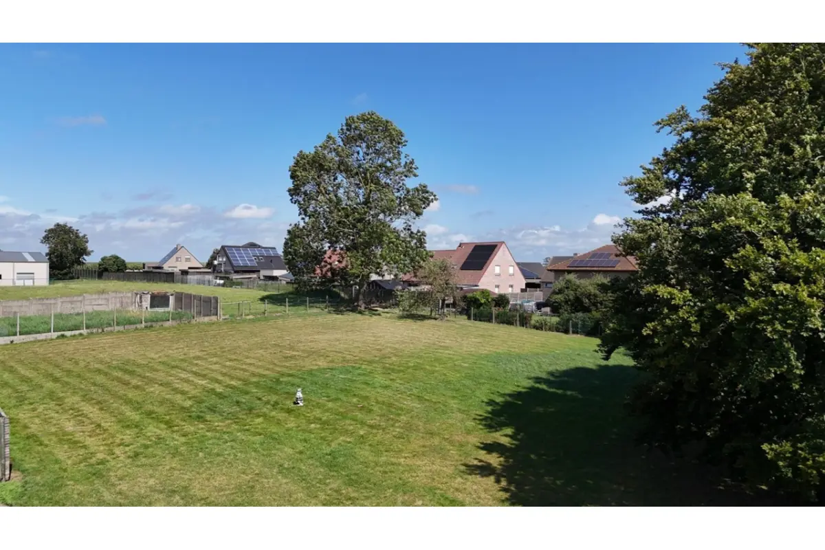 Bouwgrond te  koop in Houthulst 8650 275000.00€  slaapkamers m² - Zoekertje 454847