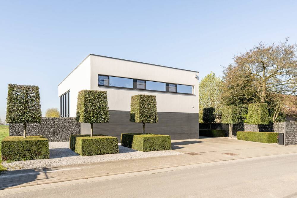 Huis te  koop in Menen 8930 995000.00€ 4 slaapkamers m² - Zoekertje 454640