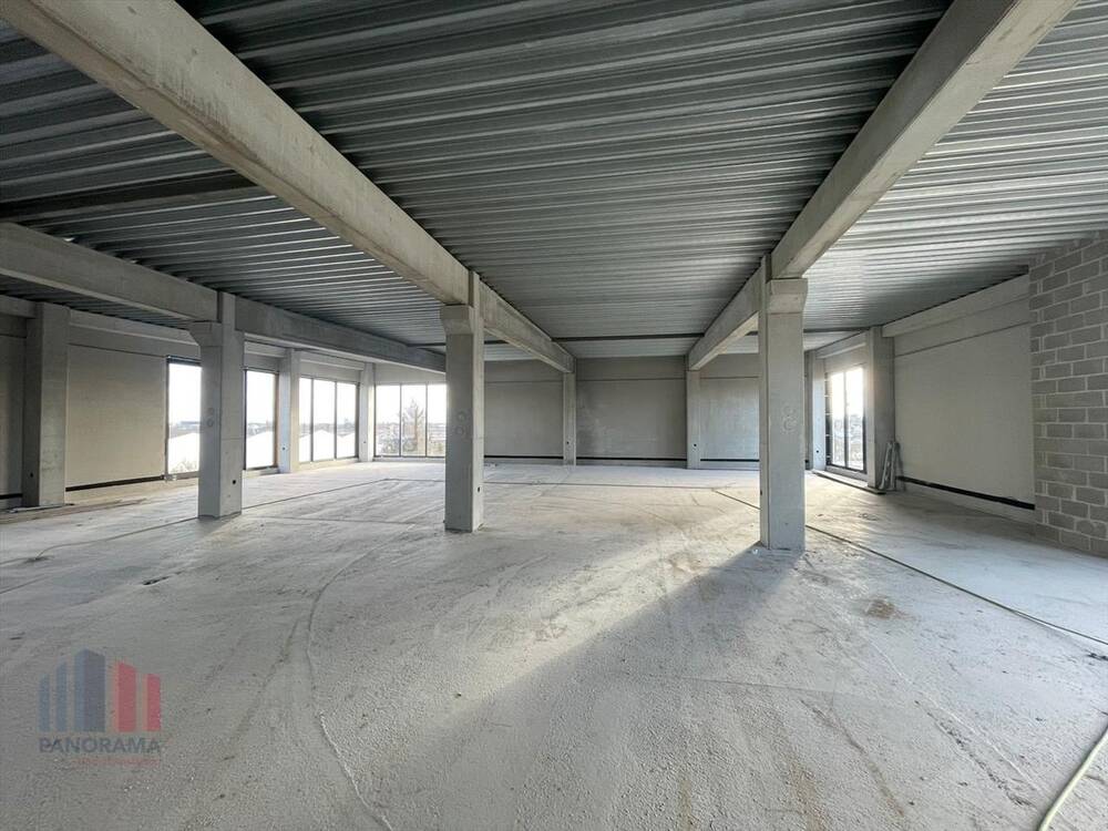 Handelszaak te koop in Hooglede 8830 640000.00€ slaapkamers 359.00m² - Zoekertje 456879