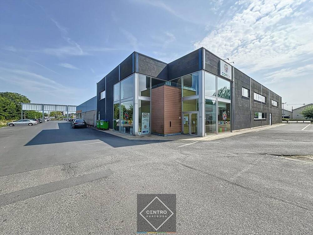 Handelszaak te  koop in Roeselare 8800 0.00€  slaapkamers 1180.00m² - Zoekertje 456583