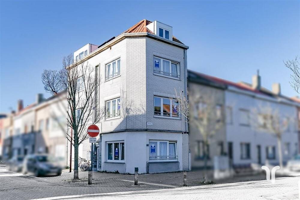 Huis te  koop in Oostende 8400 279000.00€ 3 slaapkamers m² - Zoekertje 457653