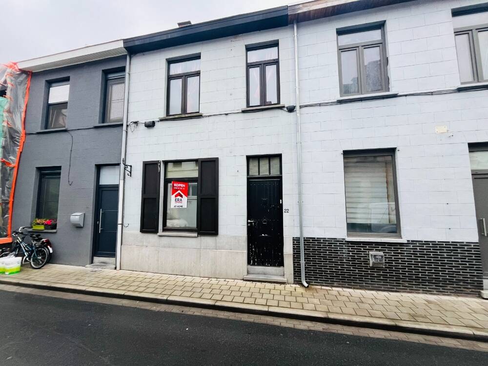 Huis te  koop in Roeselare 8800 129000.00€ 2 slaapkamers 110.00m² - Zoekertje 457250