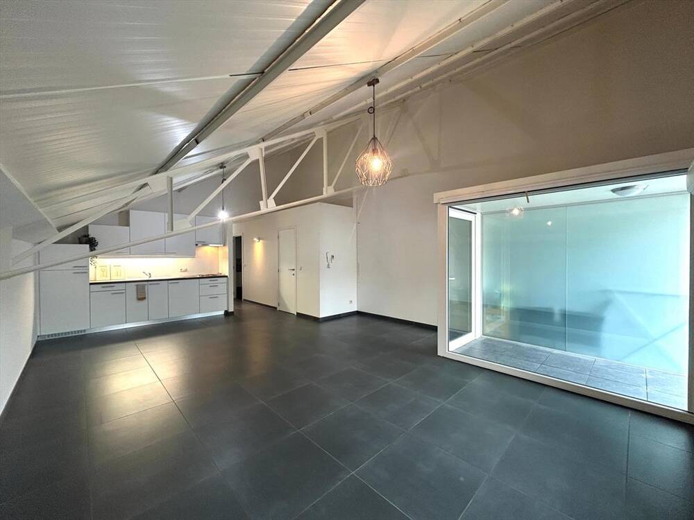 Appartement te  huur in Oostrozebeke 8780 620.00€ 1 slaapkamers 63.00m² - Zoekertje 457870