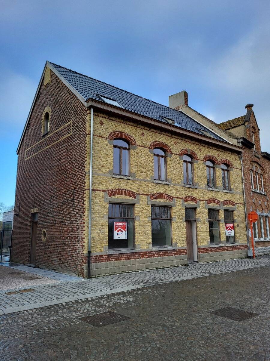 Appartement te huur in Poperinge 8970 895.00€ 3 slaapkamers 181.00m² - Zoekertje 457248