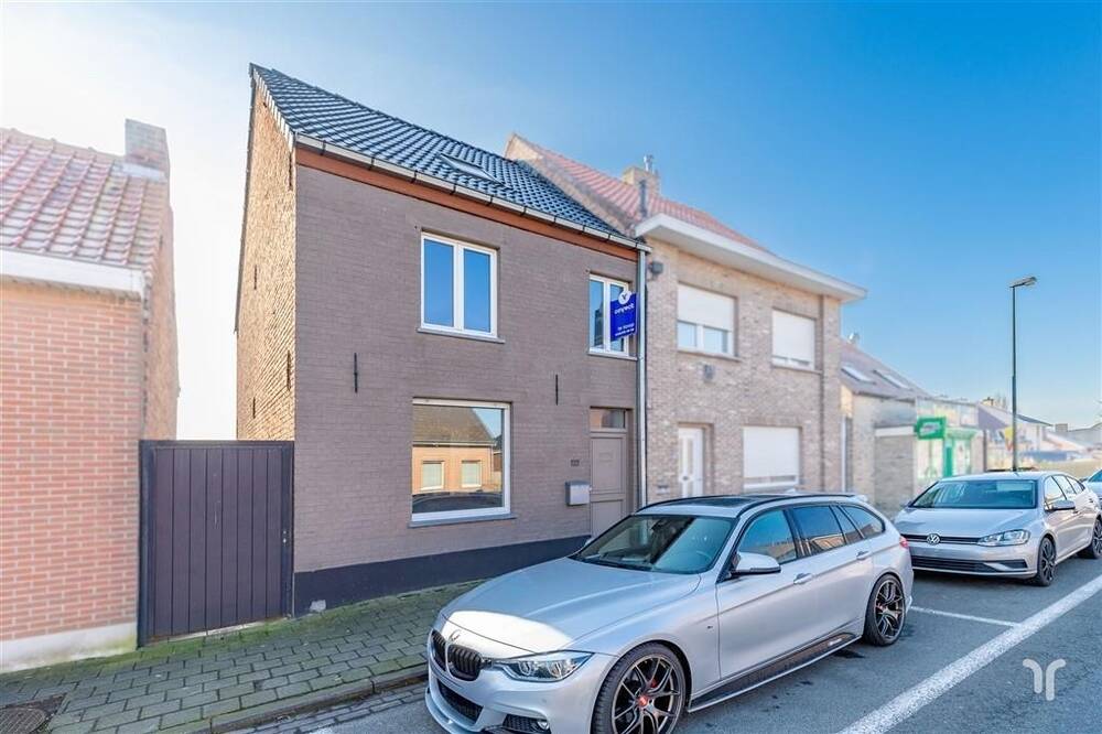 Huis te koop in Torhout 8820 220000.00€ 4 slaapkamers 139.00m² - Zoekertje 457656