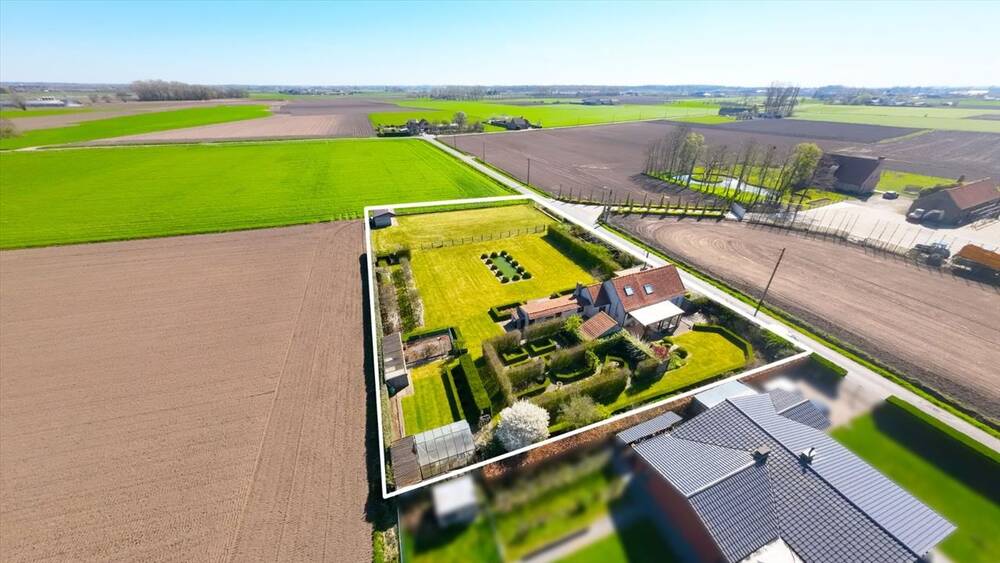 Huis te  koop in Diksmuide 8600 385000.00€ 3 slaapkamers 135.00m² - Zoekertje 457877