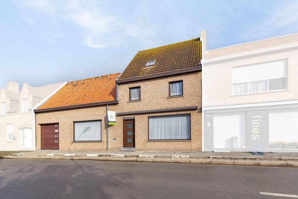 Huis te  koop in Diksmuide 8600 299000.00€ 4 slaapkamers 233.00m² - Zoekertje 458025