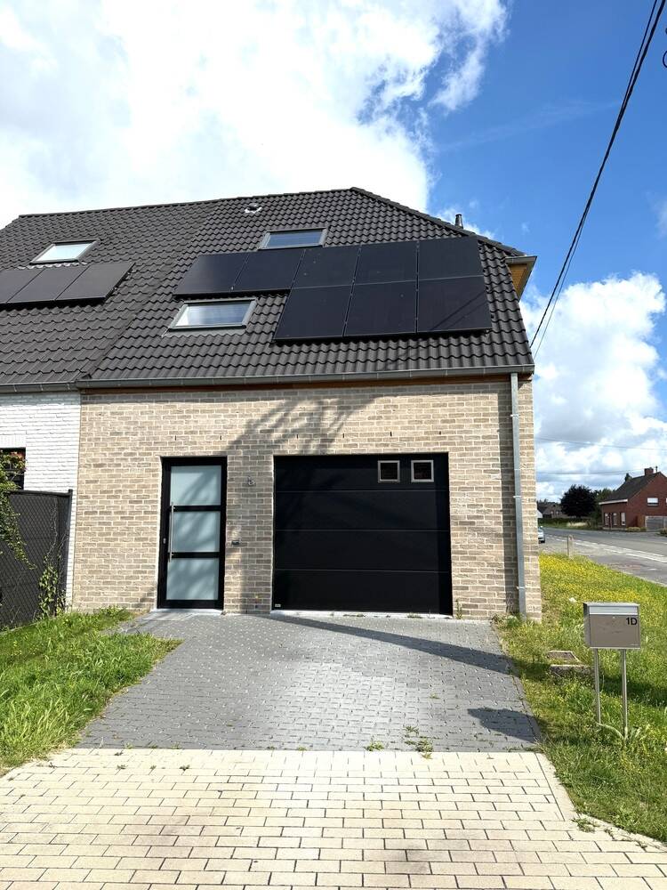 Villa te  koop in Torhout 8820 307000.00€ 4 slaapkamers 174.00m² - Zoekertje 457869