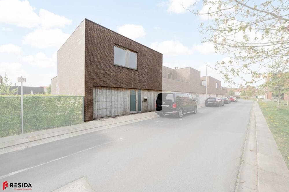 Huis te koop in Izegem 8870 325000.00€ 3 slaapkamers 154.00m² - Zoekertje 457544