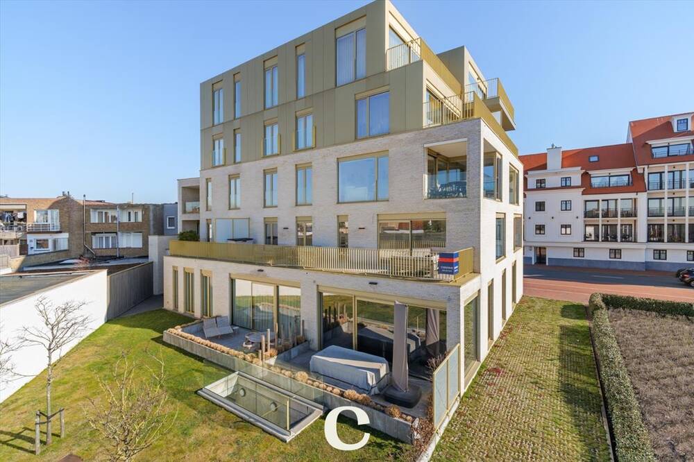 Appartement te koop in Knokke 8300 795000.00€ 2 slaapkamers 105.00m² - Zoekertje 458021