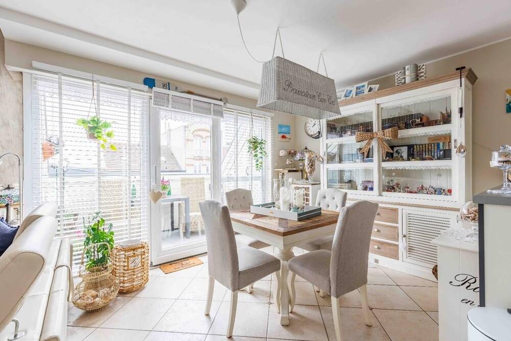 Appartement te koop in Blankenberge 8370 239000.00€ 3 slaapkamers 132.00m² - Zoekertje 457952