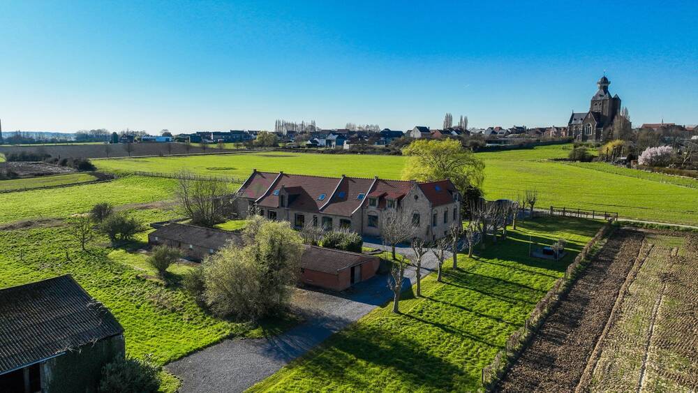 Huis te in Ieper 8900 0.00€ 5 slaapkamers 607.00m² - Zoekertje 458943