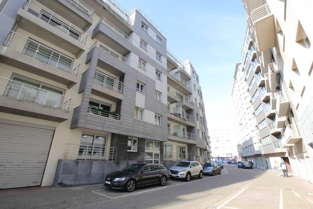 Studio te koop in Oostende 8400 114000.00€ slaapkamers m² - Zoekertje 459190