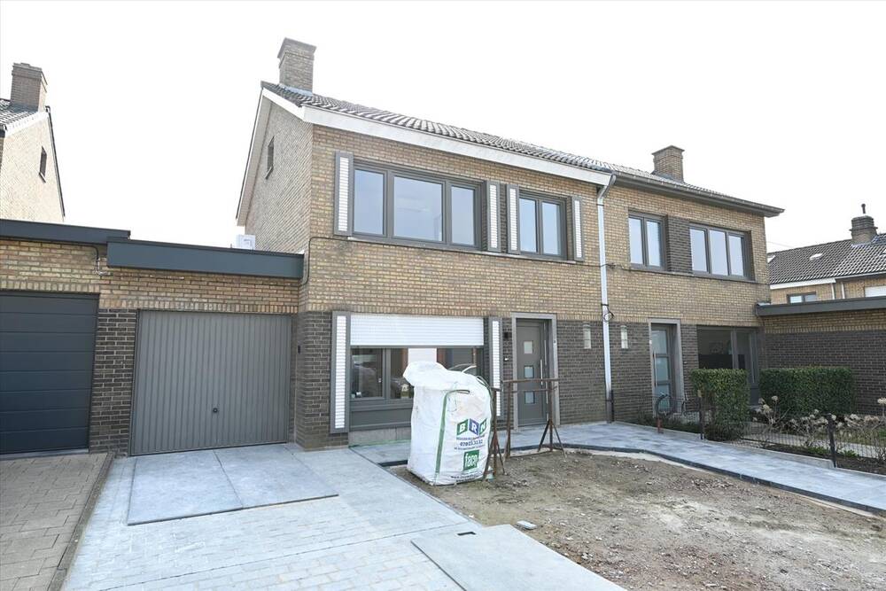 Huis te in Aalter 9880 1200.00€ 3 slaapkamers m² - Zoekertje 459380