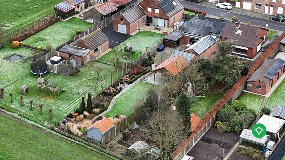 Huis te  koop in Ichtegem 8480 254000.00€ 2 slaapkamers 95.00m² - Zoekertje 459423