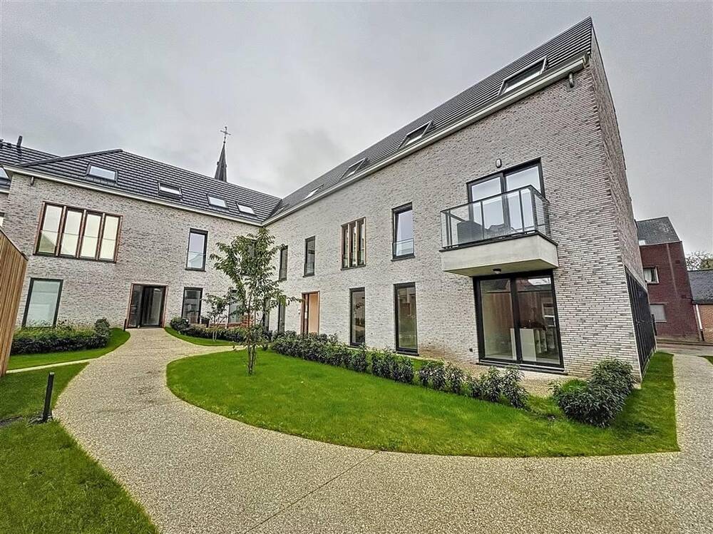 Appartement te  huur in Hooglede 8830 925.00€ 3 slaapkamers m² - Zoekertje 459003