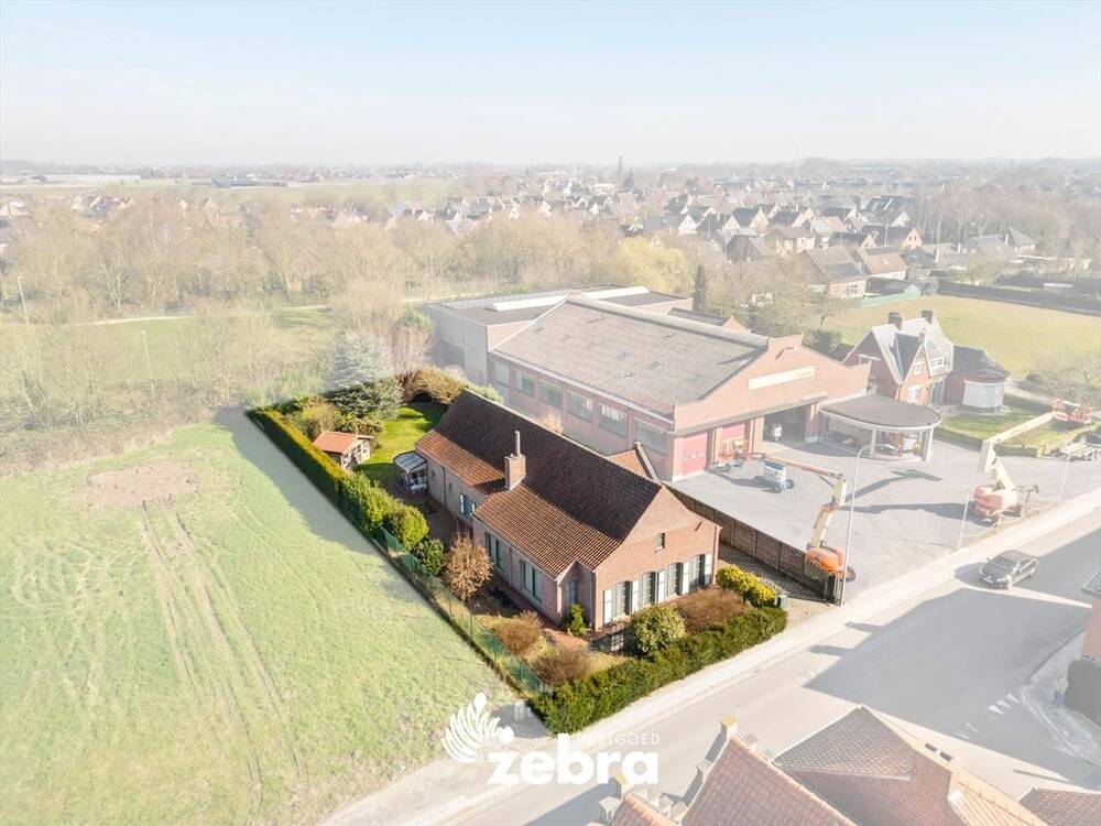 Huis te koop in Izegem 8870 399000.00€ 3 slaapkamers 370.00m² - Zoekertje 458681