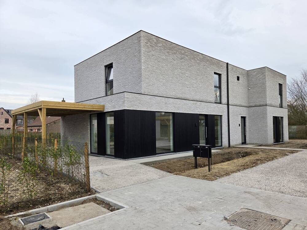 Huis te koop in Jabbeke 8490 409850.00€ 3 slaapkamers 141.00m² - Zoekertje 460122
