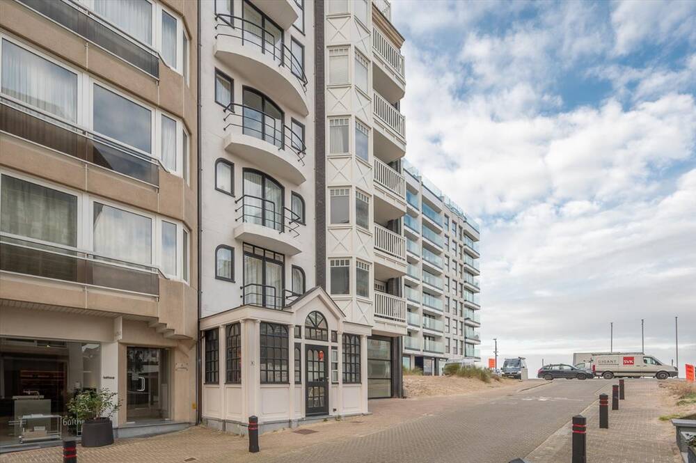 Handelszaak te huur in Knokke 8300 2950.00€ slaapkamers m² - Zoekertje 461045