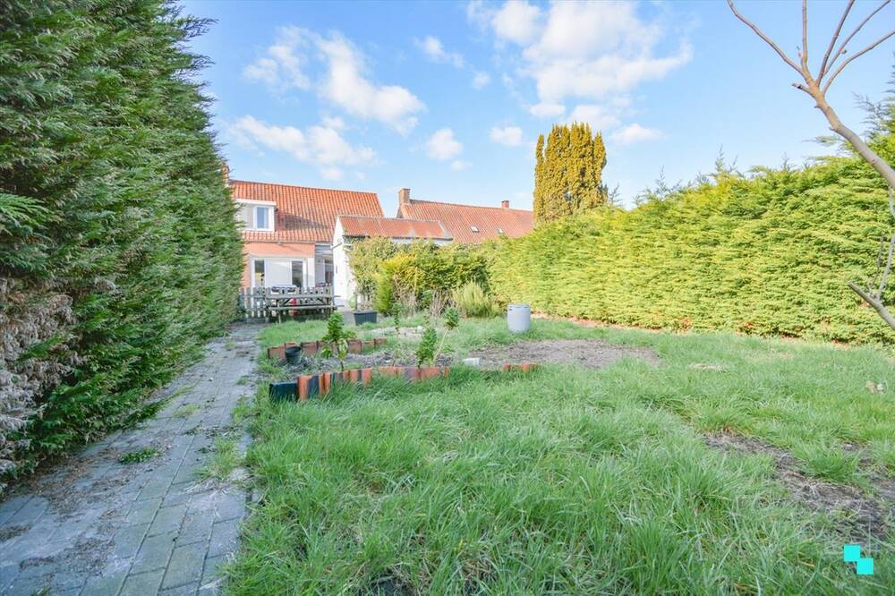 Huis te  koop in Roeselare 8800 199000.00€ 2 slaapkamers 121.00m² - Zoekertje 460660