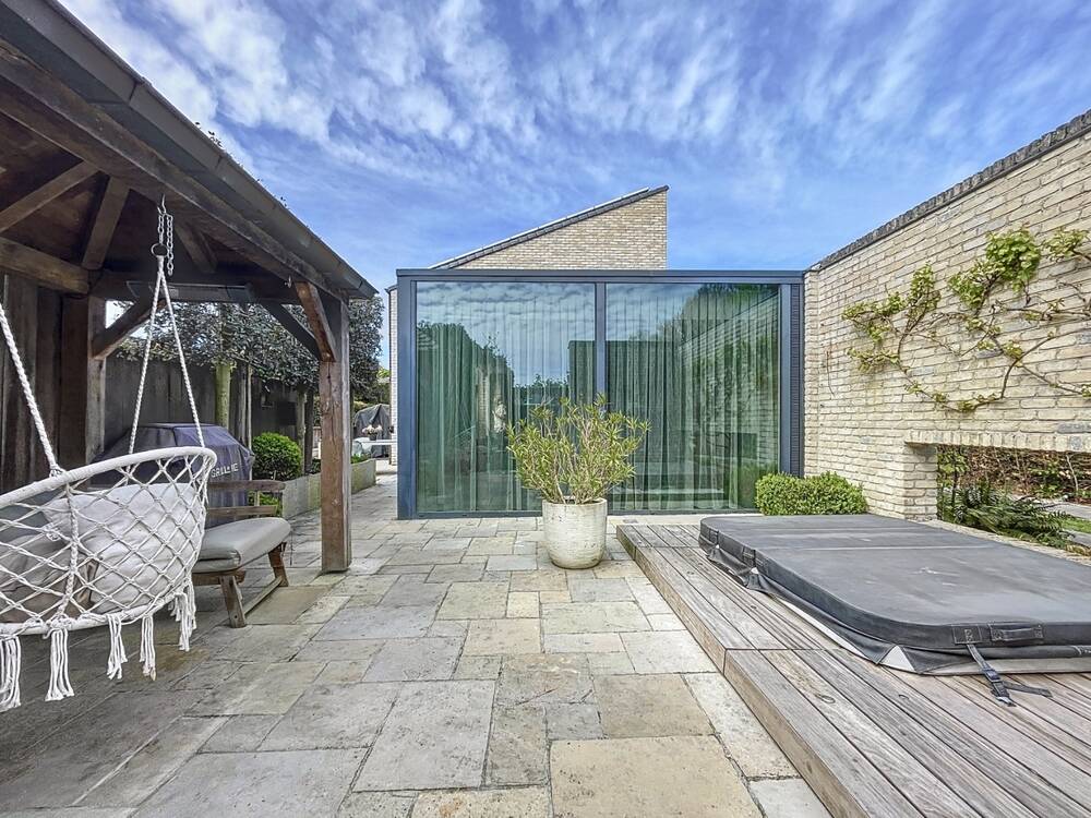 Huis te  koop in Koksijde 8670 549000.00€ 4 slaapkamers m² - Zoekertje 460282