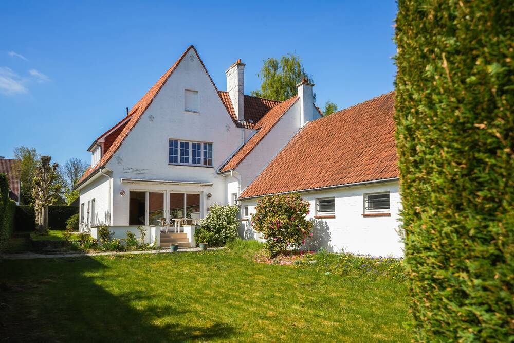 Huis te koop in Kortrijk 8500 0.00€ 4 slaapkamers 275.00m² - Zoekertje 460875