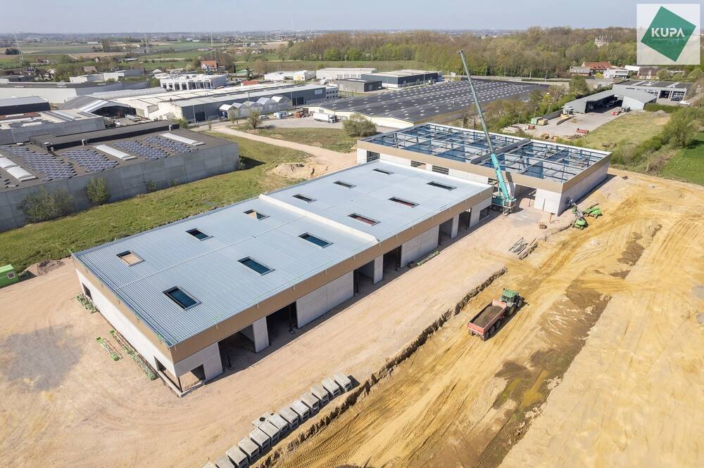 Handelszaak te huur in Tielt 8700 1170.00€ slaapkamers 216.00m² - Zoekertje 460744