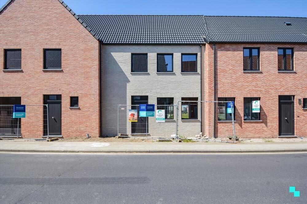 Huis te koop in Aartrijke 8211 345500.00€ 3 slaapkamers 151.58m² - Zoekertje 461163