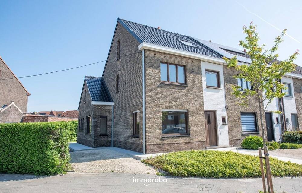 Huis te huur in Waregem 8790 925.00€ 2 slaapkamers 150.00m² - Zoekertje 460343