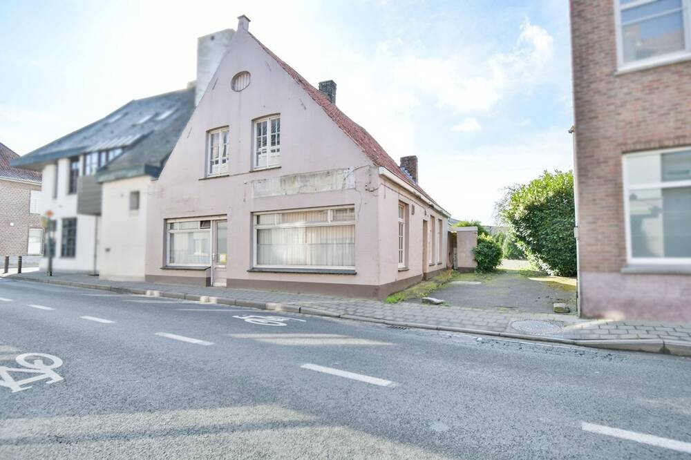 Grond te  koop in Oostkamp 8020 375000.00€  slaapkamers m² - Zoekertje 462554