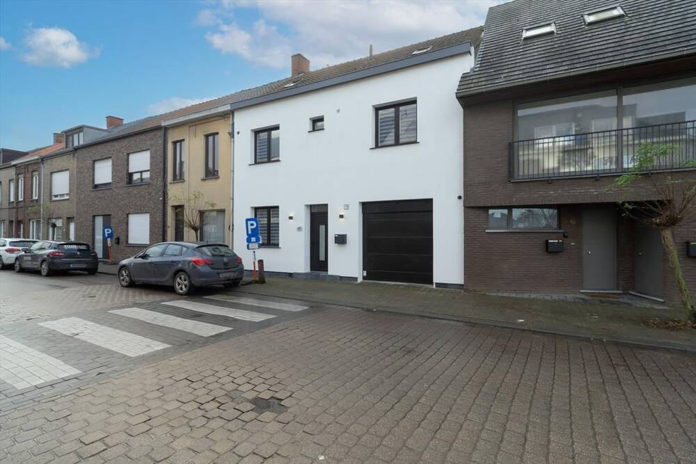 Huis te in Tielt 8700 435000.00€ 6 slaapkamers 256.00m² - Zoekertje 462599