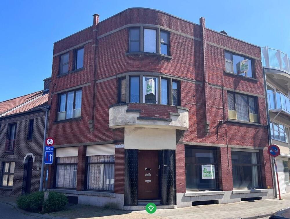Huis te  koop in Roeselare 8800 130000.00€ 3 slaapkamers 160.00m² - Zoekertje 462603