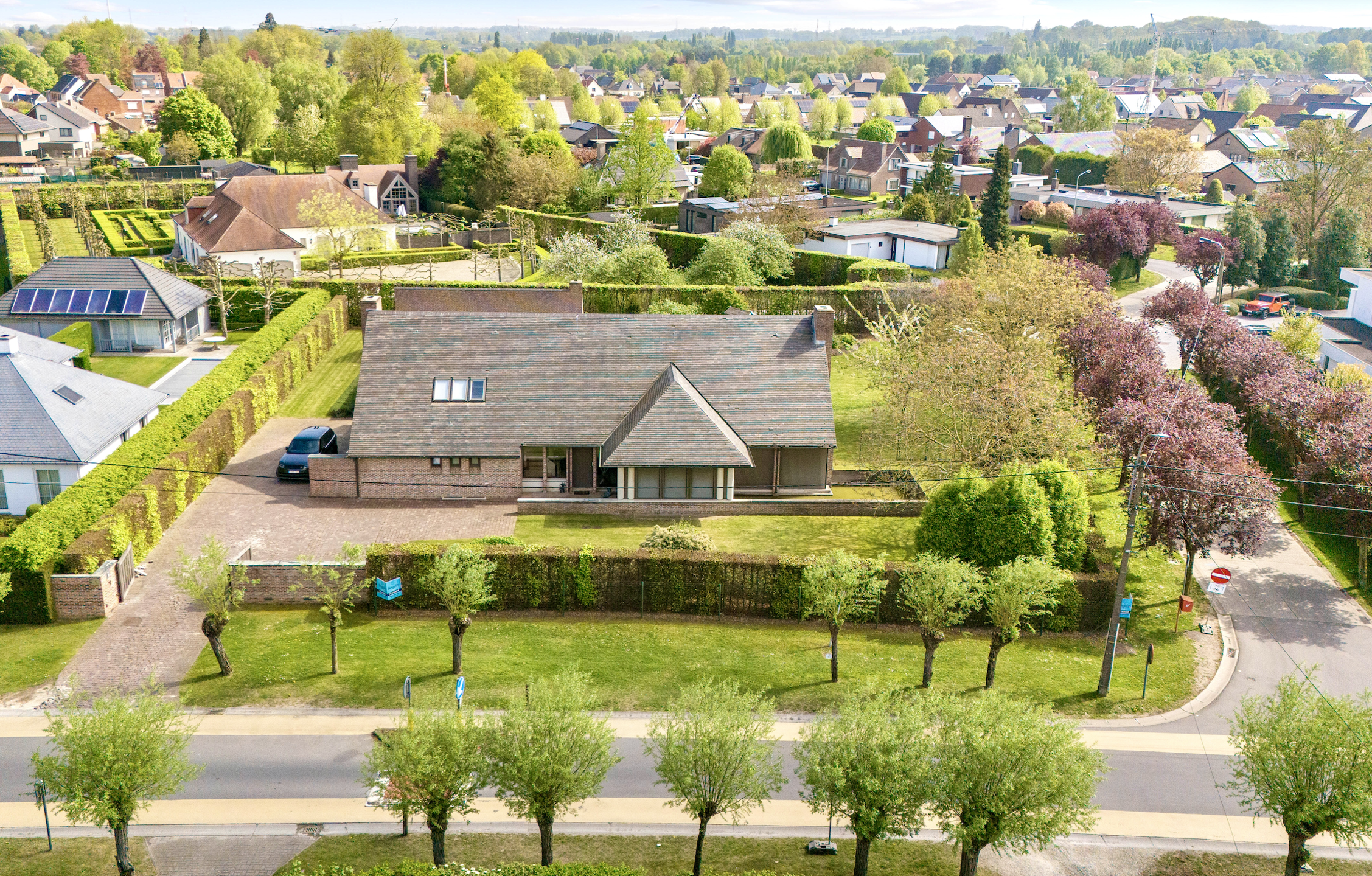Huis te koop in Waregem 8790 1395000.00€ 4 slaapkamers 400.00m² - Zoekertje 461997