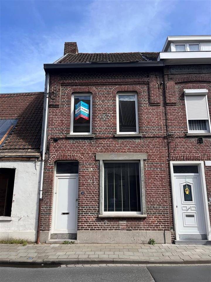 Huis te koop in Izegem 8870 149000.00€ 4 slaapkamers 145.00m² - Zoekertje 461792