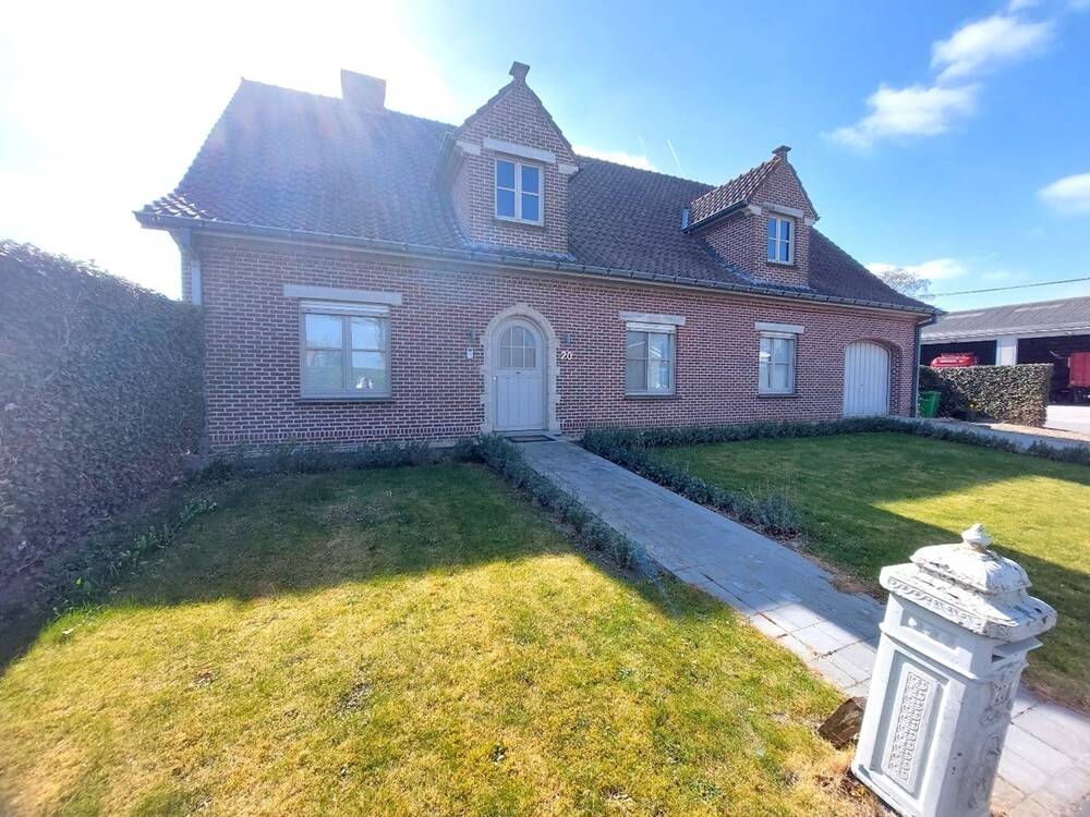 Huis te  huur in Wakken 8720 985.00€ 3 slaapkamers m² - Zoekertje 463664