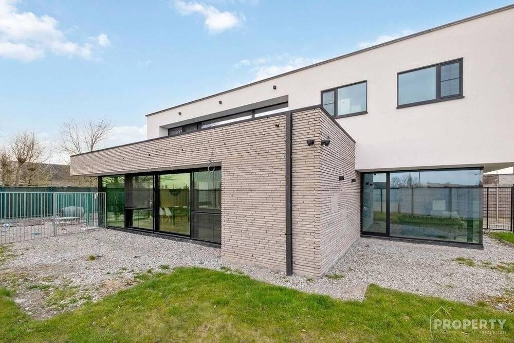 Huis te koop in Wielsbeke 8710 625000.00€ 3 slaapkamers 220.00m² - Zoekertje 463075