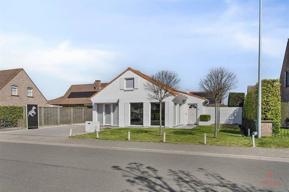 Huis te koop in Sint-Eloois-Vijve 8793 370000.00€ 3 slaapkamers 143.00m² - Zoekertje 463272