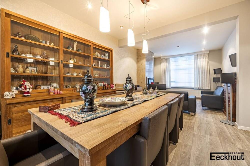 Huis te in Oostende 8400 295000.00€ 3 slaapkamers 207.00m² - Zoekertje 463133