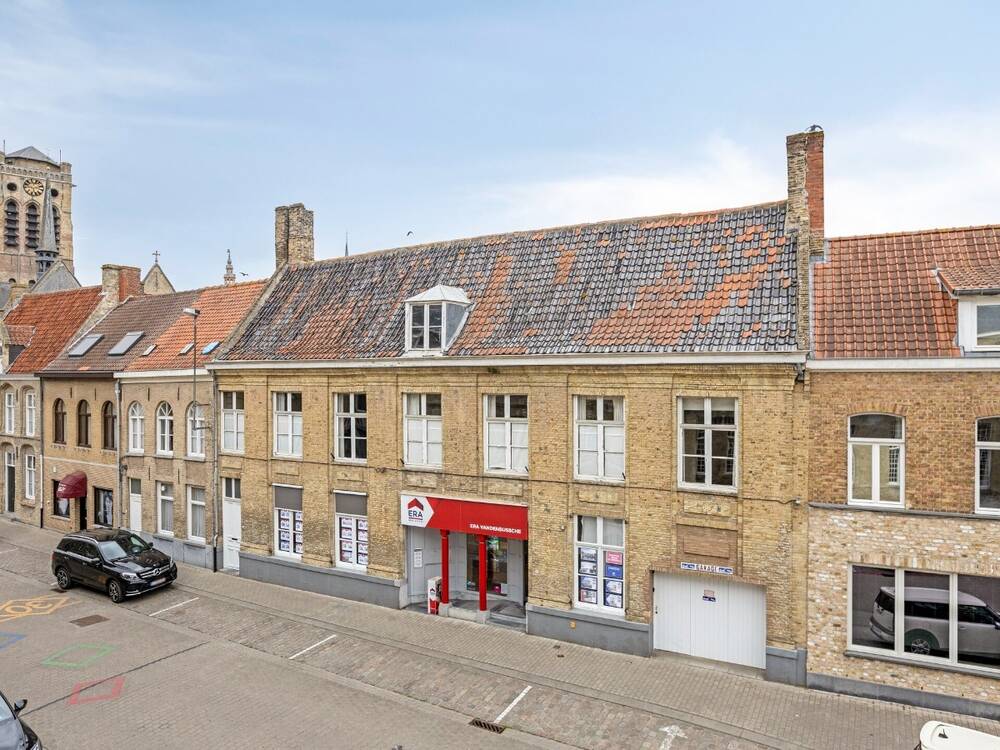 Handelszaak te koop in Veurne 8630 625000.00€ 5 slaapkamers 275.00m² - Zoekertje 463242